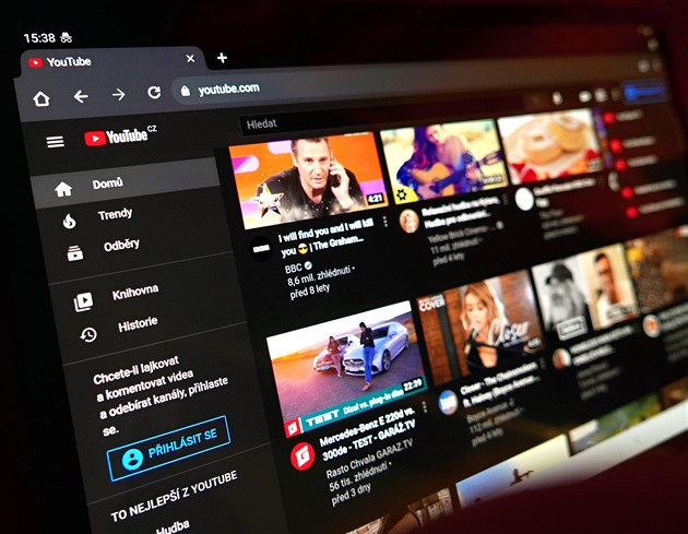 YouTube se v noci potýkal s výpadkem. Co bylo příčinou, se zatím neví