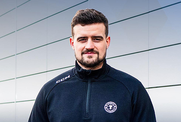 Starším hráčům ukážu, že si na nic nehraju, říká trenérský benjamínek Slavíček