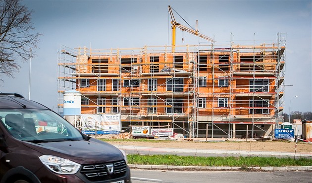 Starší byty kupují spíše developeři, lidé je moc nechtějí. Opravy jsou příliš drahé