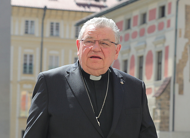 Duka je opět v nemocnici. Doma strávil jen několik dní