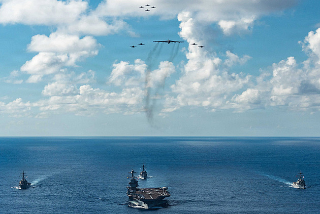 USA označí venezuelský kartel za teroristy. V Karibiku je největší letadlová loď