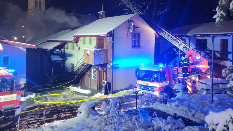 Vyhořel věhlasný podnik v Třinci. „Bolí to,“ napsali provozovatelé restaurace