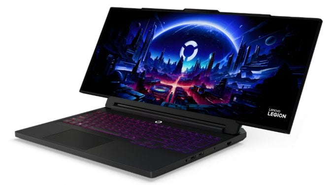 Konečně pořádný notebook pro hráče? Lenovo ukázal Legion Pro s rolovacím displejem do velikosti až 24"