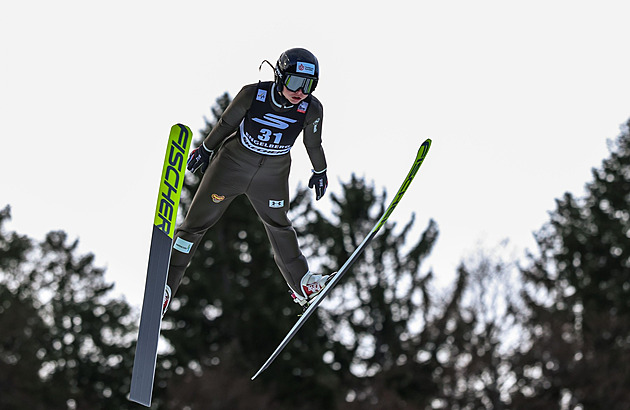 První ženská medaile pro české skoky. Indráčková ovládla šampionát juniorek