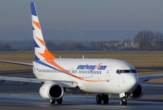 Letadlo mělo odvézt Čechy z Jordánska, vrátilo se prázdné. Lidé uvízli na hranici