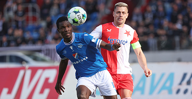 Baník - Slavia 0:2, hosté vyhrají základní část, Chaluš v závěru nedal penaltu