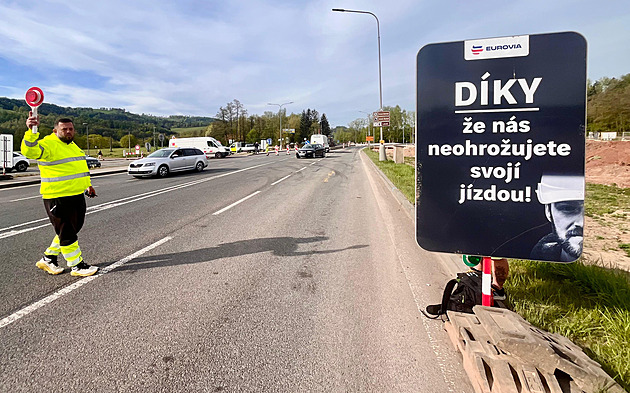 Průjezd Náchodem komplikuje stavba křižovatky, hlavní nápor se teprve čeká